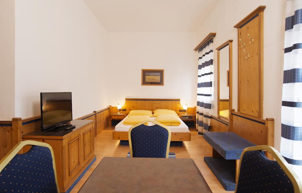 Hotel Hottentotten Regensburg Ruang foto